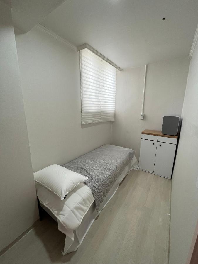 Albergue The Cube House - Female Only