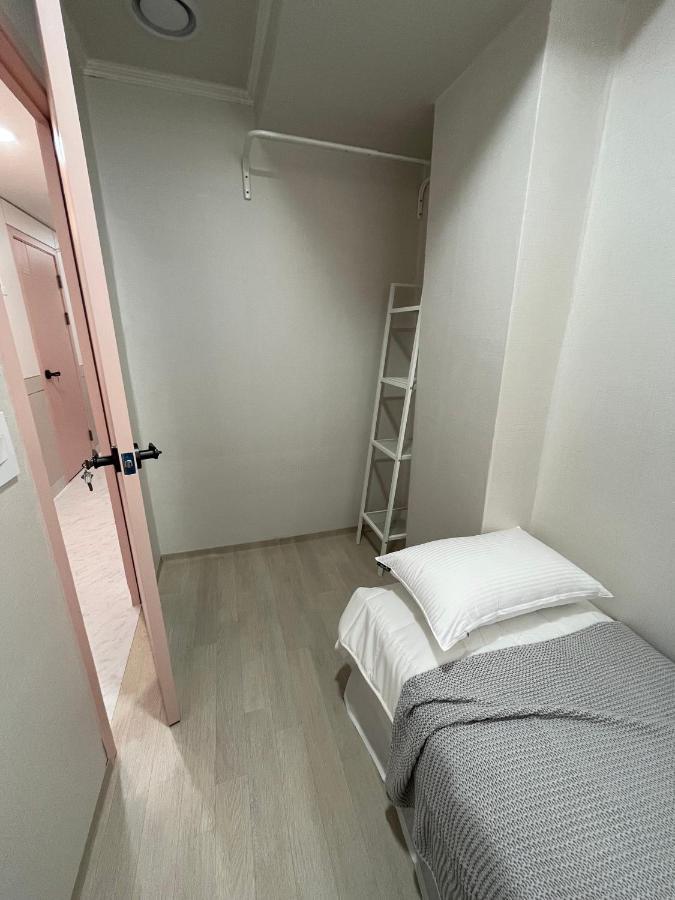 The Cube House - Female Only * Seul