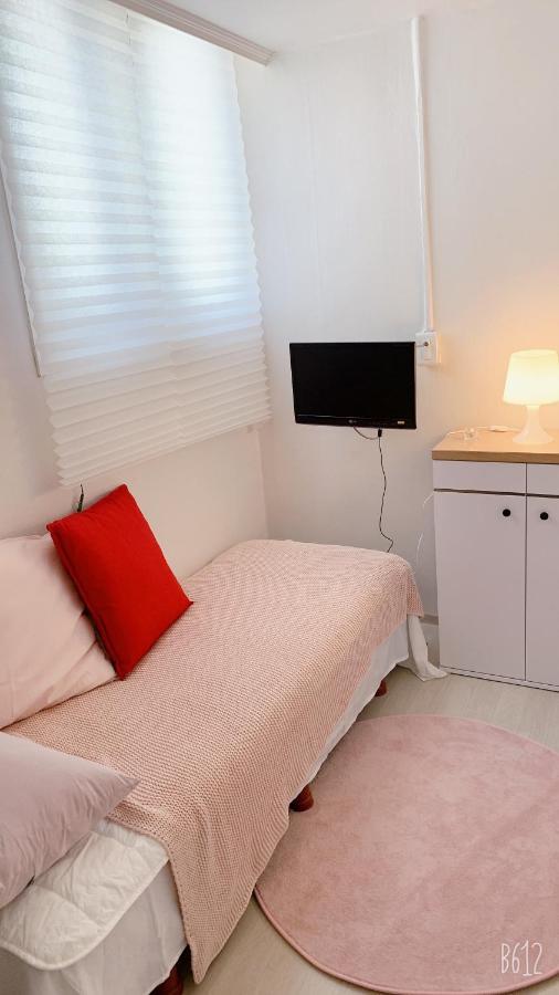 Albergue The Cube House - Female Only *